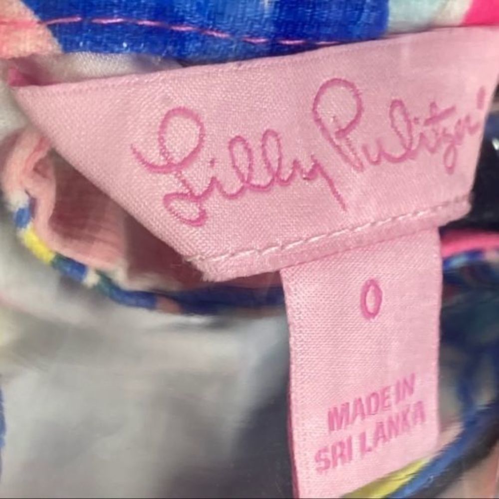 Lilly Pulitzer Adie Pink Sunset 4” Shorts - Picture 10 of 12